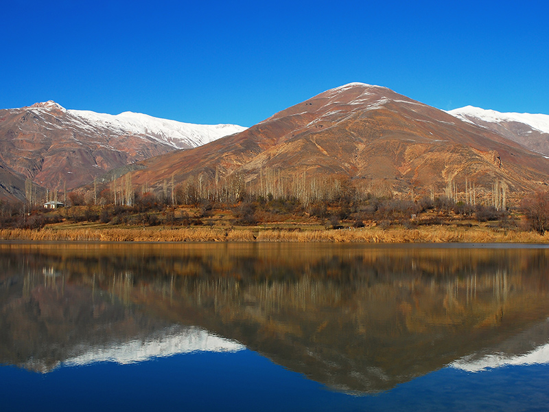 sanandaj-lake