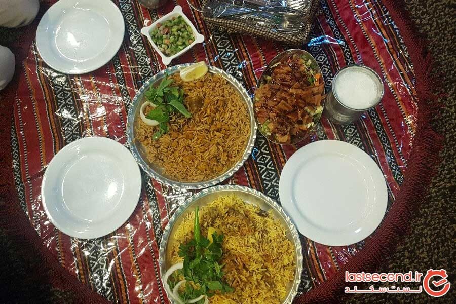 رستوران شب های دفاری قشم