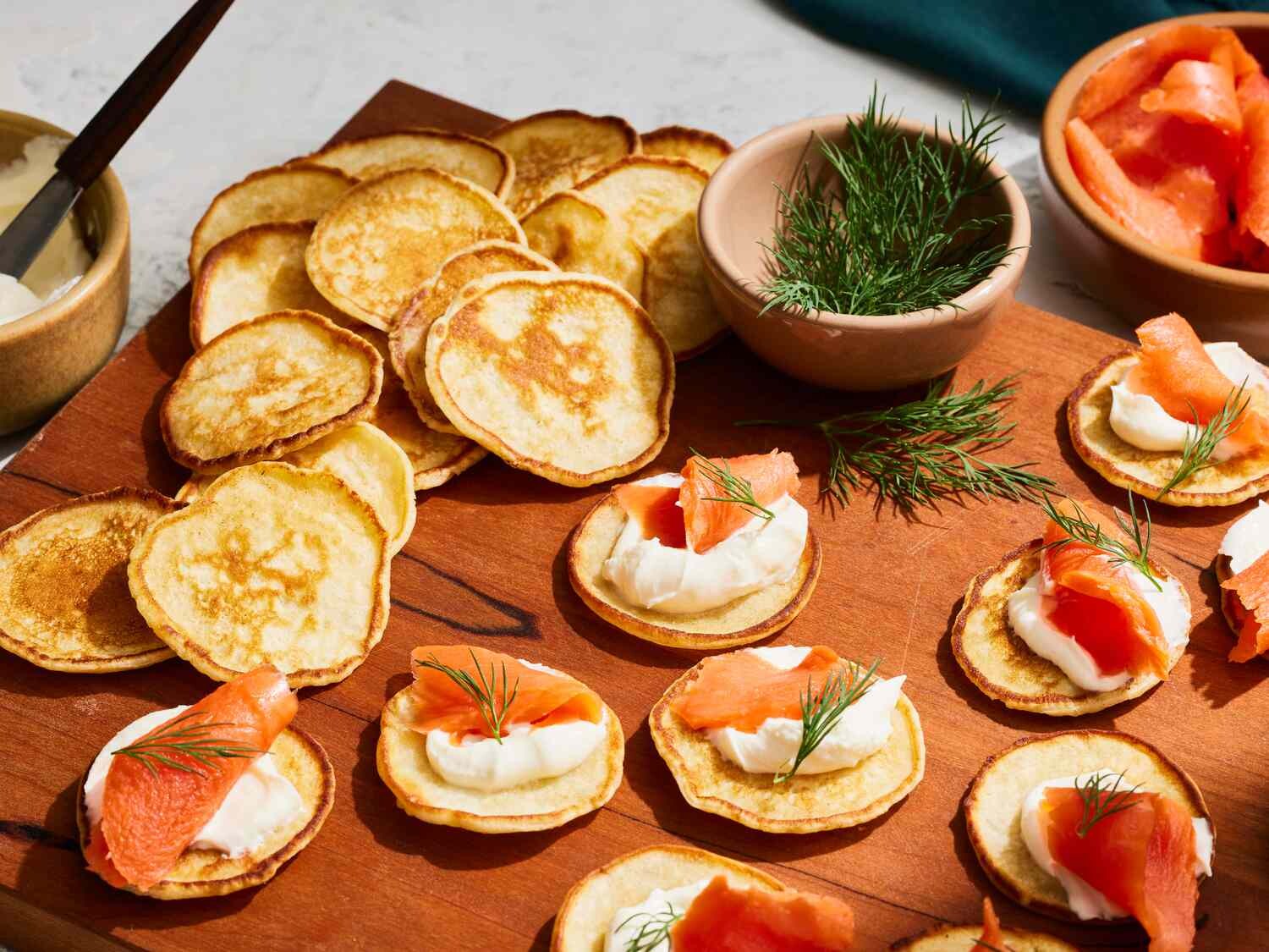 AR-260537-easy-blini-russian-pancake-DDMFS-4x3-beauty-0f3dd3a823054d82bb92bf9546ecc12b.jpg