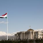 Palace_of_Nations_and_the_Flagpole_Dushanbe_Tajikistan.jpg