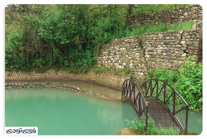 آبشار کبودوال طبیعتگردی در دهستان زرین گل