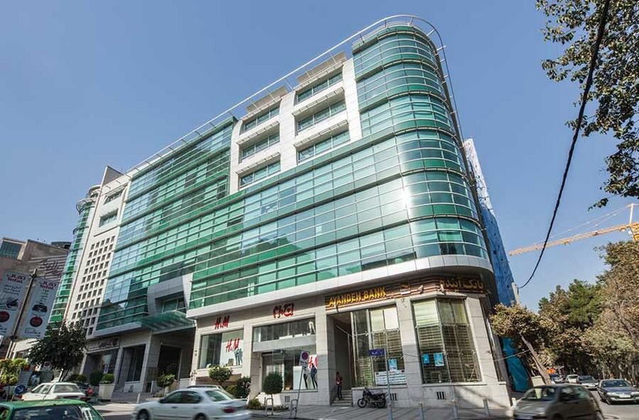 ku6yh6opk54ewrwxjmlqrmoyxh4rmv2wj6bgytzk lastsecond.ir-best-shopping-centers-in-tehran-elahiyeh-modern-shopping-center.jpg