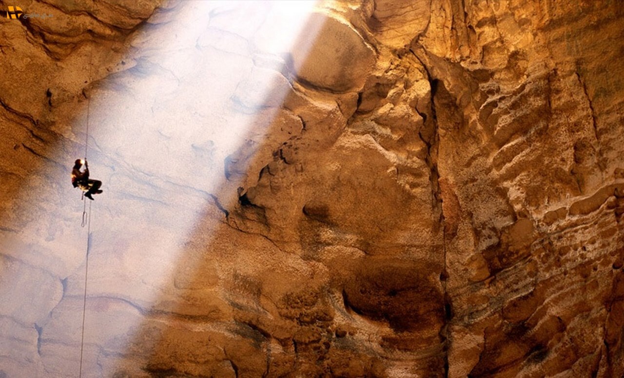 nl7enk4dubbegzkz1pcek97zwcgrnx59pqilidhv Parau-Cave-Kermanshah2.jpg