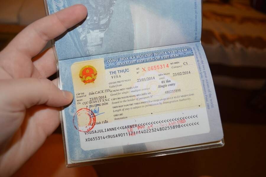v1zrzgnkyzgxzbjft5hspxn5mlbvyuwio5jvus9g ویزای سریلانکا.jpg