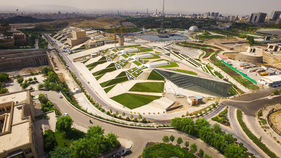 xbiv9x8ammgbsjx4rqtvohofq7a4kleu3tvz5wol Lastsecond.ir-children-attractions-in-tehran-bagh-ketab.jpg
