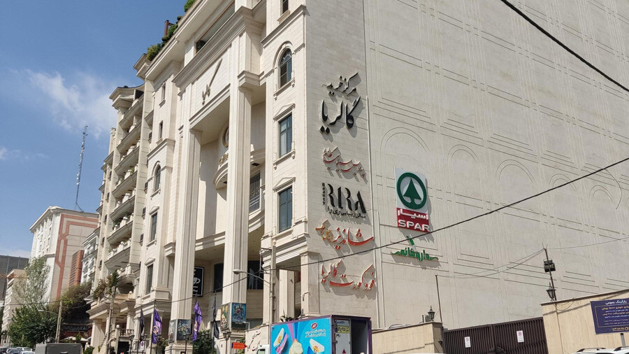 xrjxnbaaeyokc1e9s4s3stq1zzziz0zffmemkqon lastsecond.ir-best-shopping-centers-of-tehran-galleria-outdoor.jpg