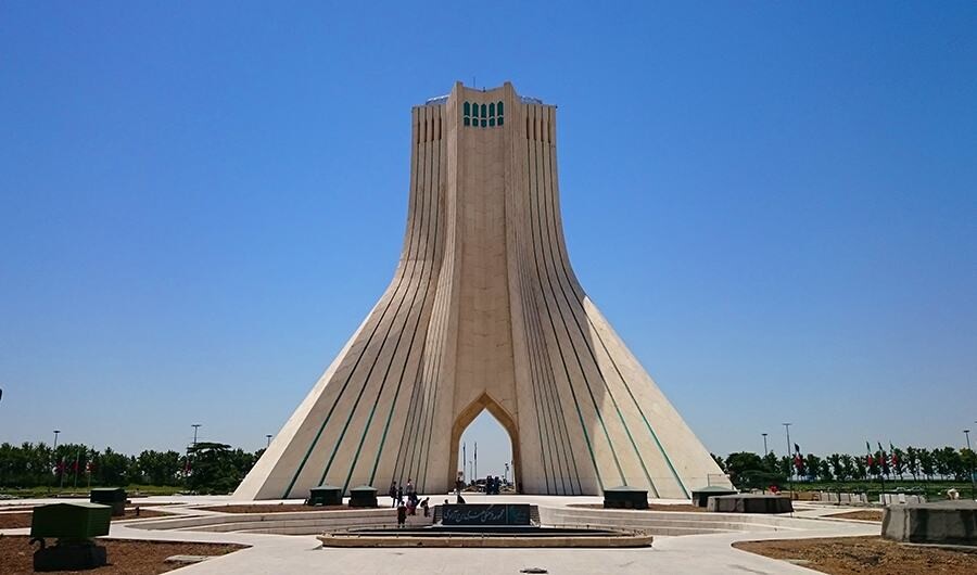 برج آزادی تهران Lastsecond.ir-tehran-best-attractions-azadi-tower.jpg