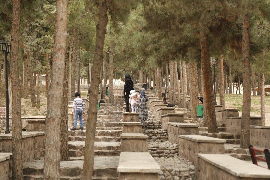 چیتگر، یکی از پارک جنگلی های تهران lastsecond.ir-tehran-best-attractions-همشهری-آنلاین.jpg