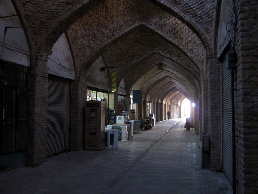 nqaurwvdcya6npwwlsfgjb84iddmcprwxrkljiqh Roofed_Bazaar_of_Nishapur_(Bazaar_e_Sarpushideh-souq)_39.jpg