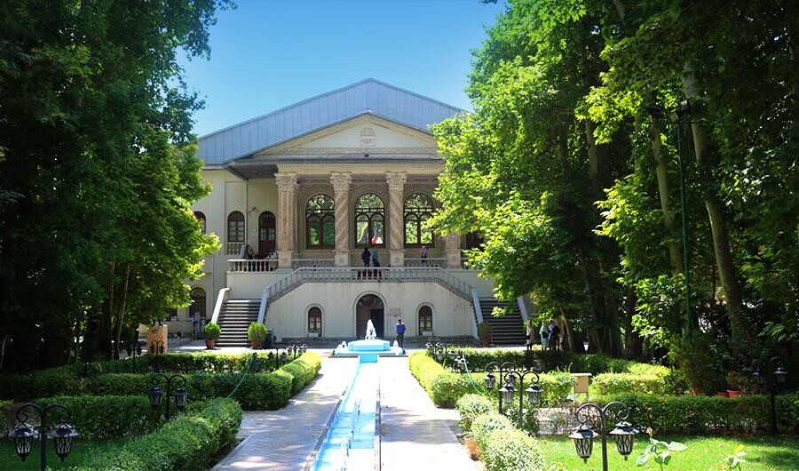 باغ فردوس و موزه سینما در شهر تهران Lastsecond.ir-tehran-best-attractions-ferdows-garden.jpg