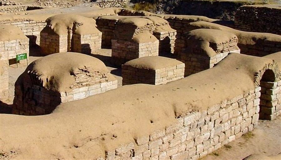 معبد آناهیتا در تخت سلیمان lastsecond.ir-takht-e-soleyman-anahita.jpg