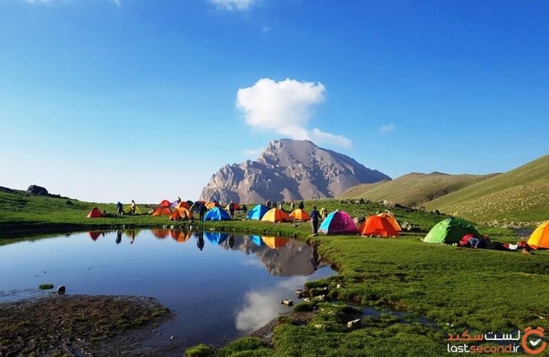 نمایی از آزادکوه آزادکوه