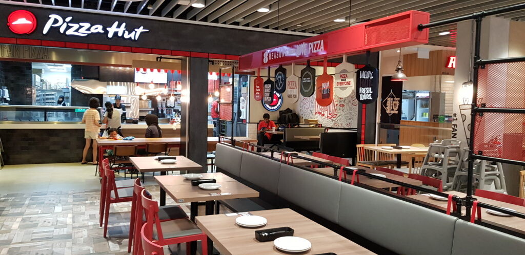 atmvlgmqzh7qqcqka6ouhupufqkru8bmag24xawh lastsecond.ir-food-price-in-singapore-foods-pizza-hut.jpg