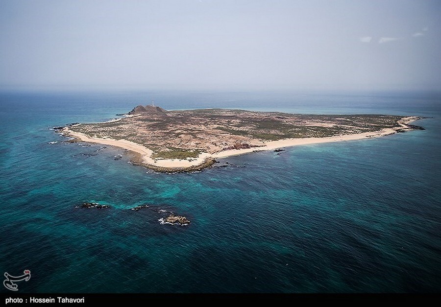 rlentd2dtlhfncalnm0d4oh47hgphvi3bysyylch Lesser_Farur_island,_Iran.jpg