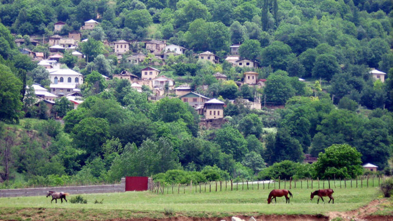 s2kazckvjloimdj8uzf4ldqnmytlfyirwofophgu روستای-کندلوس.jpg