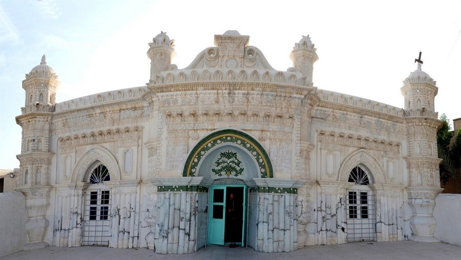 2clirtfoifjgriadnmgii6bgkxczxj9mejnfaj2m Rangooniha Mosque.jpg