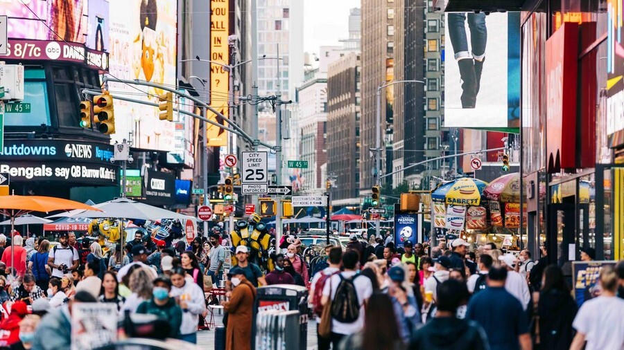 htorckjxhhurmvgetxf4itelren8ydbli92v21il New York People.jpg