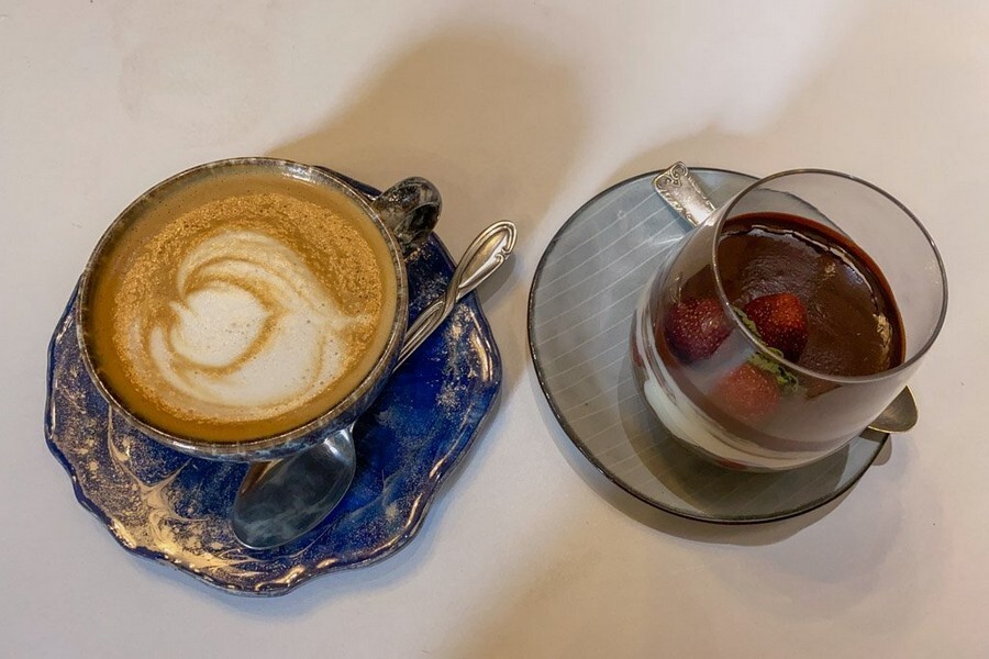 szrjosnxrbmqjoru3gmau9wgktwsd3zlszxw0kh1 Cappuccino-at-Tartine-Dushanbe-Tajikistan.jpg