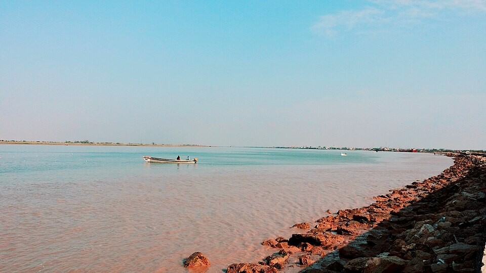 wnx3wdsm4bzcxkw9drzwwqg1csh8vkh4fb39sdn6 960px-Basrah_faw_shat_alarab.jpg