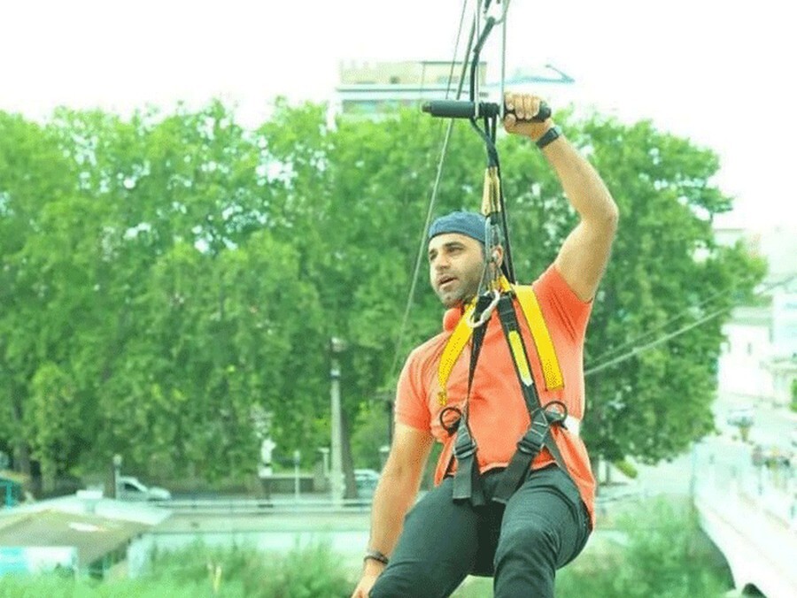 d2tfezwdx47nxi3oqprkccs36oayht8gwvurm6aa zipline.jpg