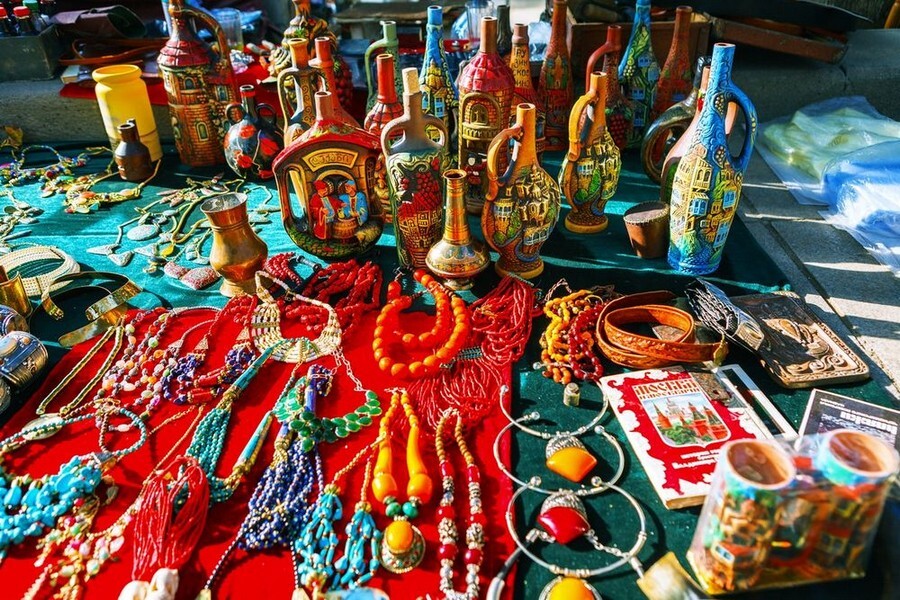 ub5ok7oaoeii5mpg2us5kmhb8dcvimak27vuavdz medium_the-best-gifts-to-bring-from-georgia-slf7_image.jpg